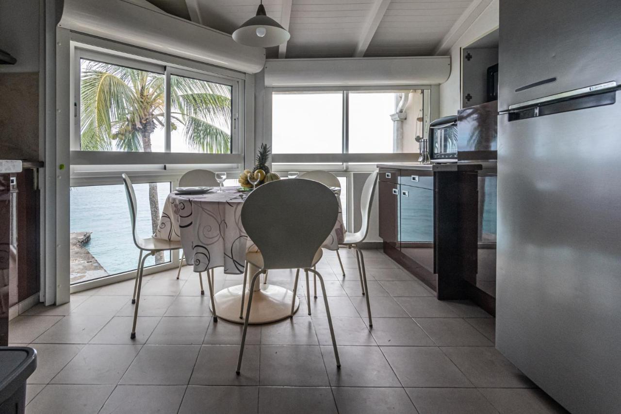 Studio En Duplex , Face A La Mer Le Gosier  Eksteriør billede